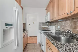 4555 Henry Hudson Pkwy, Bronx, NY 10471 - Photo 3