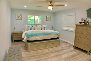 5 Spruce St, East Hampton, NY 11937 - Photo 11