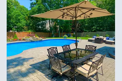 5 Spruce Street, East Hampton, NY 11937 - Photo 1