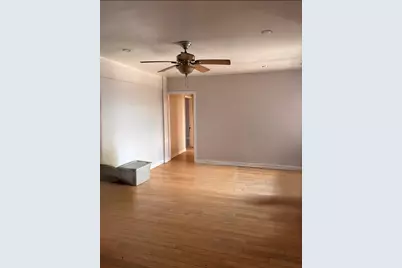 84-16 Elmhurst Avenue #5E, Elmhurst, NY 11373 - Photo 3