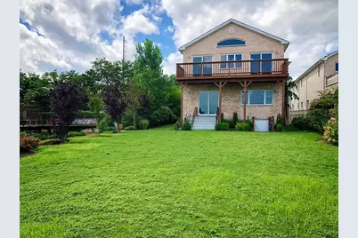 150-129 Powells Cove Boulevard, Whitestone, NY 11357 - Photo 1