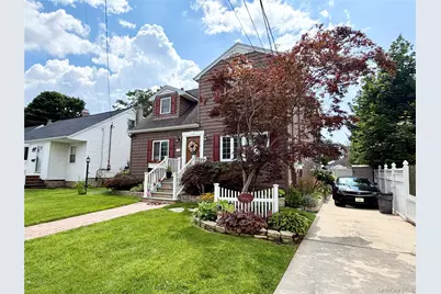 55 Willow Lane, Lindenhurst, NY 11757 - Photo 29