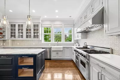 9 Elm Avenue, Larchmont, NY 10538 - Photo 15
