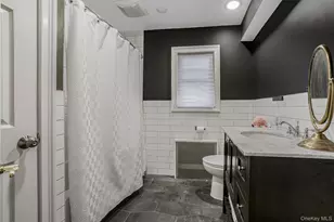 104 Radcliff Dr, East Norwich, NY 11732 - Photo 11