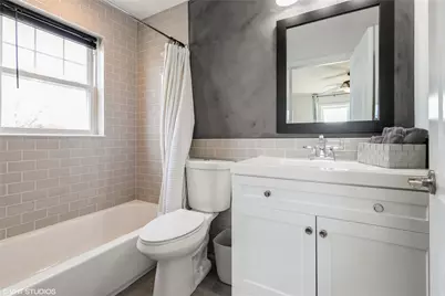 4100 Youngs Avenue, Southold, NY 11971 - Photo 9