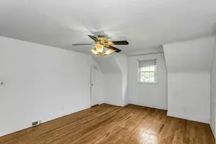 319 Maryland Ave, Freeport, NY 11520 - Photo 15