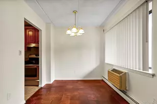 687 Bronx River Rd, Yonkers, NY 10704 - Photo 15