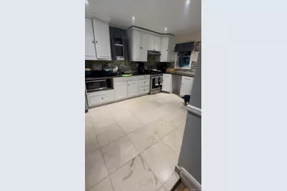 10431 91st Avenue, Richmond Hill, NY 11418 - Photo 13