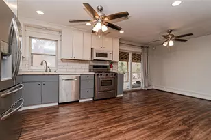 93 Tyler Ave, Sound Beach, NY 11789 - Photo 11