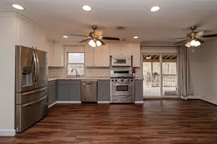 93 Tyler Ave, Sound Beach, NY 11789 - Photo 15