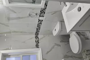 105-13 171st St, Jamaica, NY 11433 - Photo 7