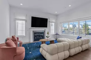 1 Sequoia Cir, Manhasset, NY 11030 - Photo 3