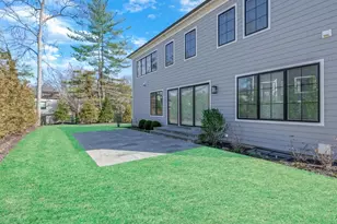 1 Sequoia Cir, Manhasset, NY 11030 - Photo 21