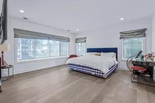 1 Sequoia Cir, Manhasset, NY 11030 - Photo 13