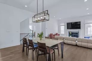 1 Sequoia Cir, Manhasset, NY 11030 - Photo 5