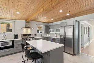 80 Towd Point Rd, Southampton, NY 11968 - Photo 5