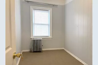 3349 Bouck Avenue, Bronx, NY 10469 - Photo 11