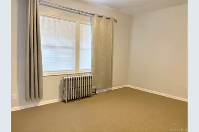 3349 Bouck Avenue, Bronx, NY 10469 - Photo 9