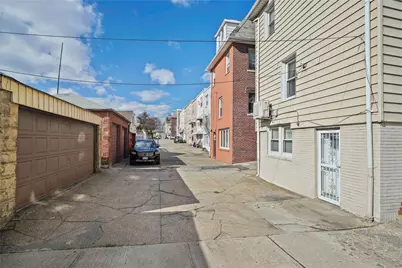 53-24 66 Street, Maspeth, NY 11378 - Photo 5