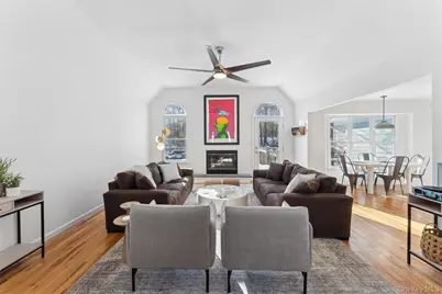 14 Hildreth Road, Hampton Bays, NY 11946 - Photo 5