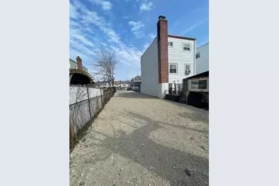 457 Beach 64th Street, Arverne, NY 11692 - Photo 3