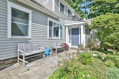 8 Old Roaring Brook Road, Mount Kisco, NY 10549 - Photo 5