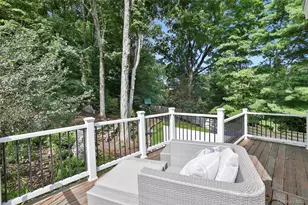 8 Old Roaring Brook Rd, Mount Kisco, NY 10549 - Photo 23