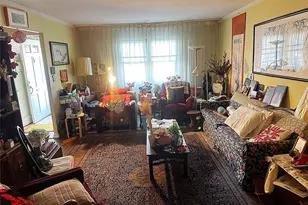 69-57 197th St, Fresh Meadows, NY 11365 - Photo 7