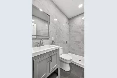 29 Sterling Place, Hempstead, NY 11550 - Photo 19