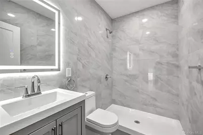 29 Sterling Place, Hempstead, NY 11550 - Photo 17