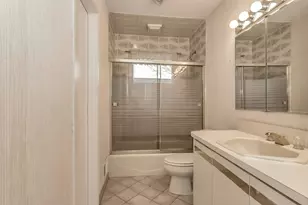 2959 Clubhouse Rd, Merrick, NY 11566 - Photo 19