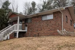 28 Burton Ave, Monticello, NY 12701 - Photo 3