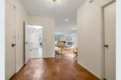 1 Kensington Gate #PH7, Great Neck, NY 11021 - Photo 3