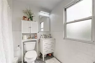 138-07 232nd St, Springfield Gardens, NY 11413 - Photo 9