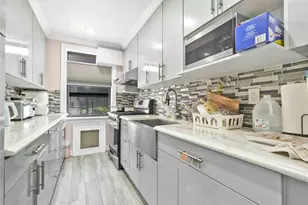 141-09 28th Ave, Flushing, NY 11354 - Photo 17