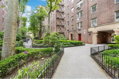 48-41 43rd Street #5F, Woodside, NY 11377 - Photo 1