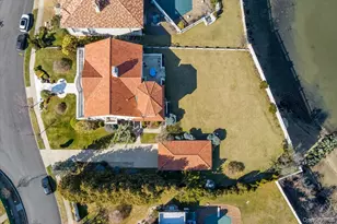 1-18 Malba Dr, Whitestone, NY 11357 - Photo 33