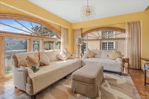 1-18 Malba Dr, Whitestone, NY 11357 - Photo 11