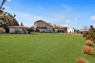 1-18 Malba Dr, Whitestone, NY 11357 - Photo 27