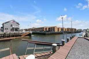 1166 Hastings Cir, Baldwin, NY 11510 - Photo 25