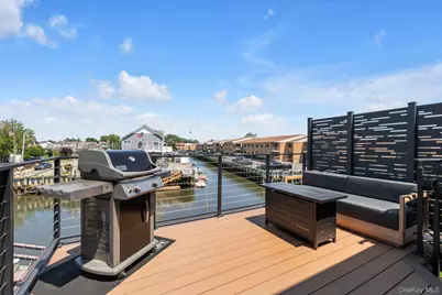 1166 Hastings Circle, Baldwin, NY 11510 - Photo 23