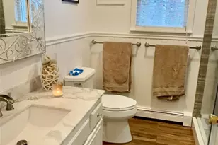 4 N Westbury Rd, Hampton Bays, NY 11946 - Photo 7