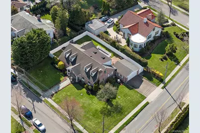 104 Grosvenor, Douglaston, NY 11363 - Photo 29