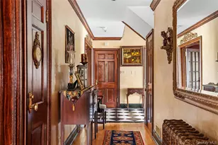 104 Grosvenor, Douglaston, NY 11363 - Photo 17