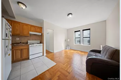 1372 Shakespeare Avenue #4D, Bronx, NY 10452 - Photo 3