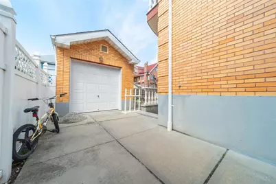 42-20 158th Street, Flushing, NY 11358 - Photo 17