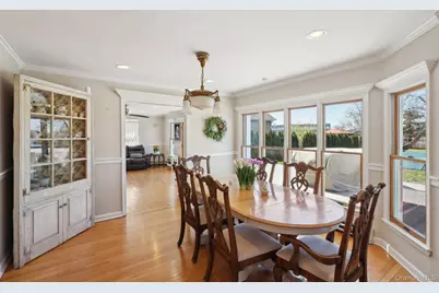 230 W Islip Road, West Islip, NY 11795 - Photo 13
