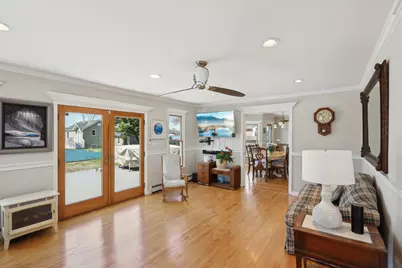 230 W Islip Road, West Islip, NY 11795 - Photo 11