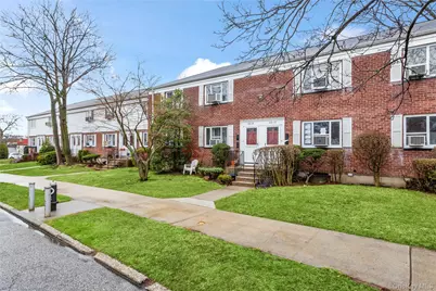 221-15 Manor Road #UPPER, Queens Village, NY 11427 - Photo 11