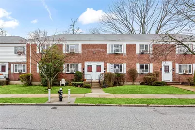 221-15 Manor Road #UPPER, Queens Village, NY 11427 - Photo 3